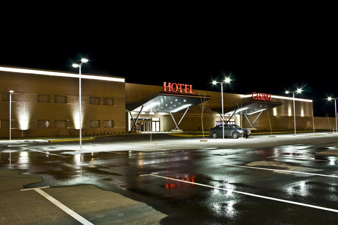 Hotel Y Casino Del Rio - General Roca Eksteriør bilde