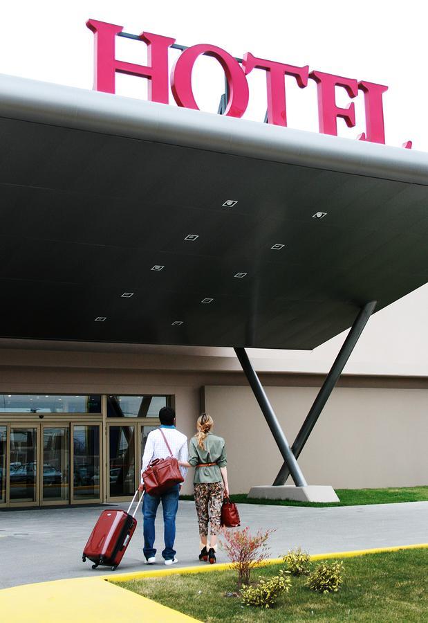 Hotel Y Casino Del Rio - General Roca Eksteriør bilde